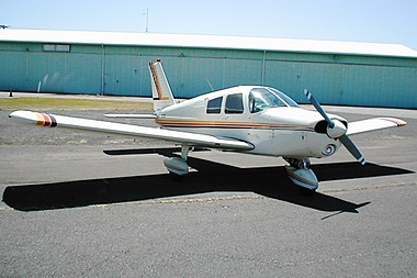 Piper PA-28-140 Cherokee